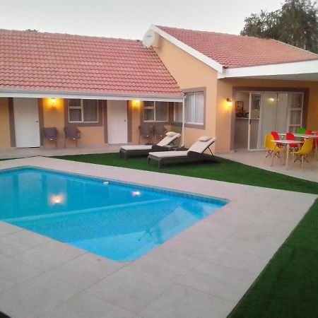 Benoni N12 Hotel Exteriör bild
