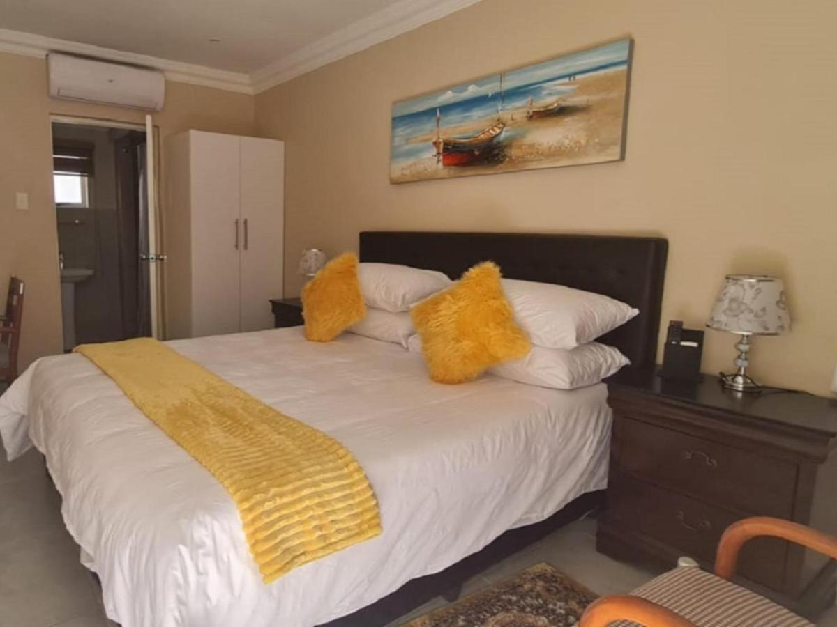Benoni N12 Hotel Exteriör bild